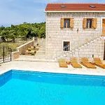 Villa Grgo