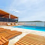 Villa Grgo Rogoznica (Sibenik-Knin)