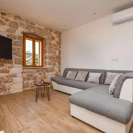 Villa Grgo *