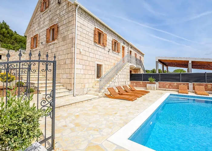 Villa Grgo Rogoznica